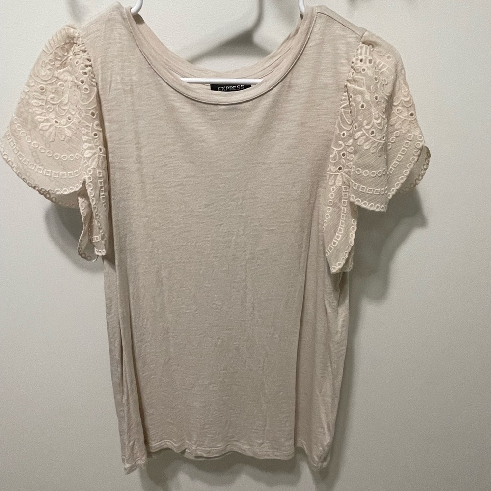 EXPRESS blouse with fun sleeve detail, size medium, beige color.